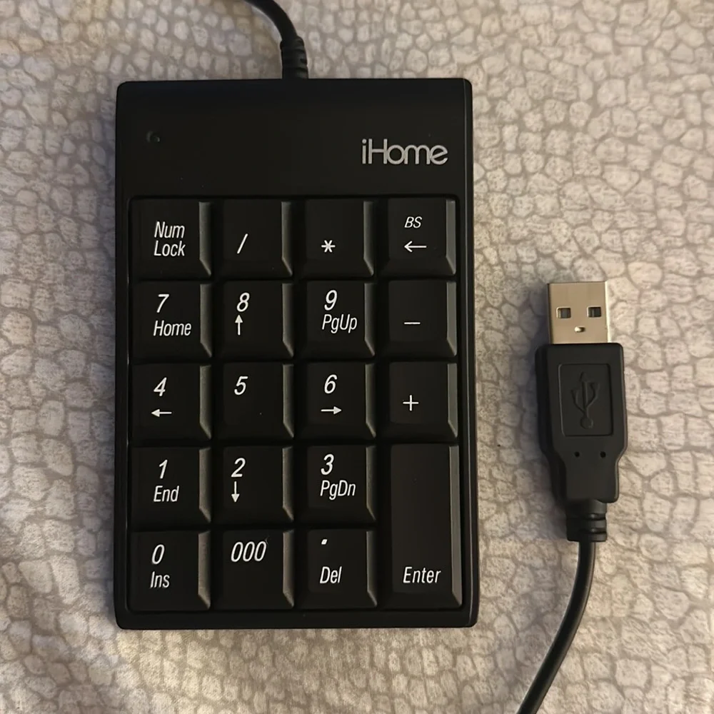 iHome Numeric Keypad (IH-A600KB) wired